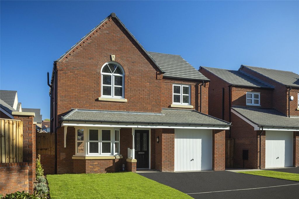 Property photo 1 of 10 Addlestone Exterior