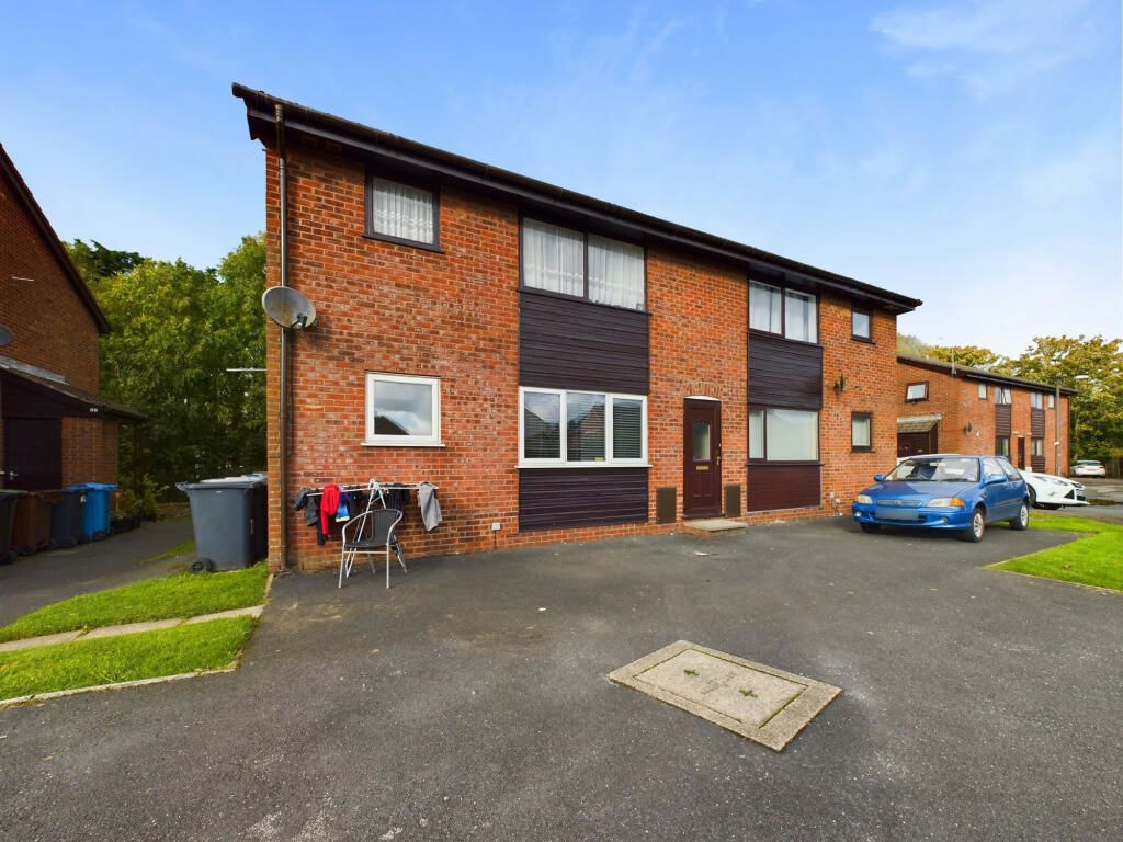 Property photo 1 of 6