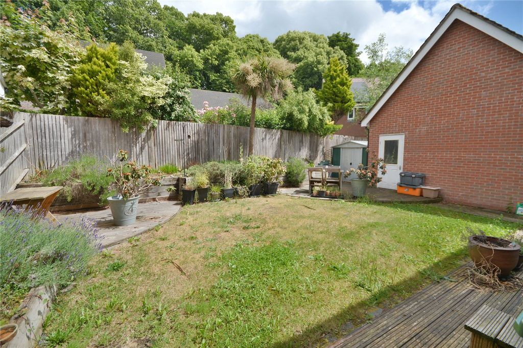 Property photo 2 of 16 Picture No. 02