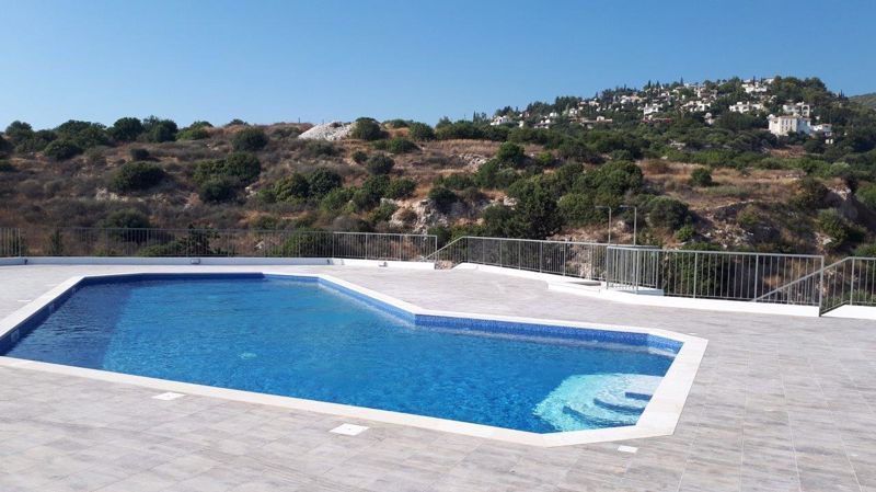 Property photo 2 of 17 Communal Swimming