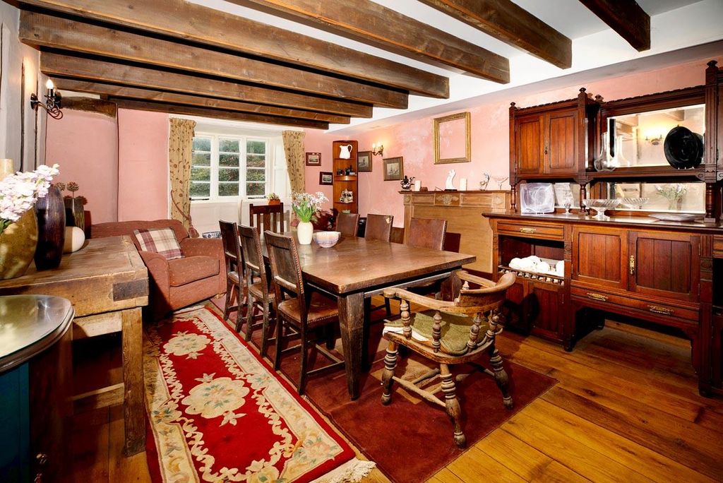Property photo 1 of 13 Dining Room