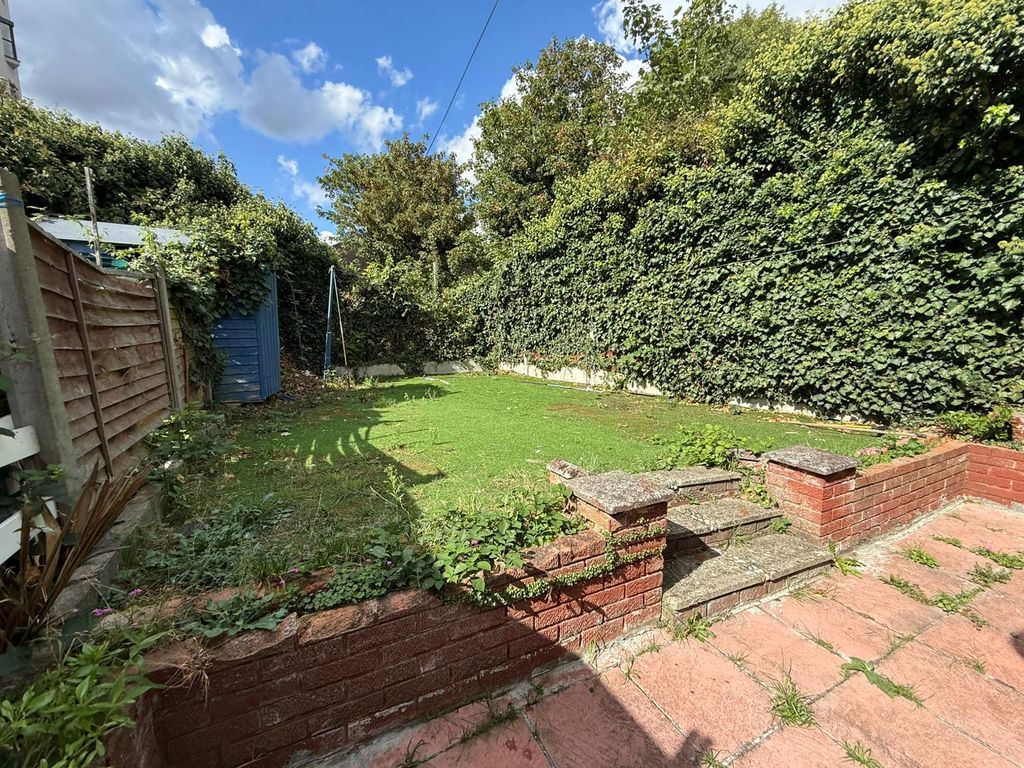 Property photo 3 of 10 Gallery