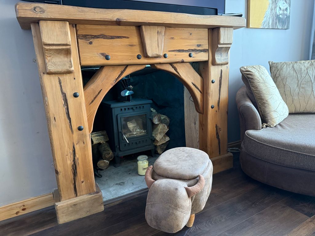 Property photo 2 of 28