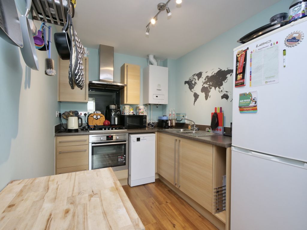 Property photo 2 of 6