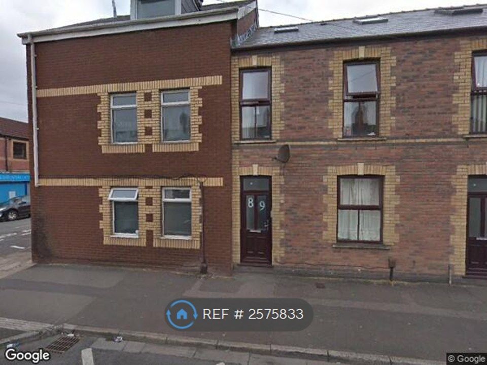 Property photo 2 of 9