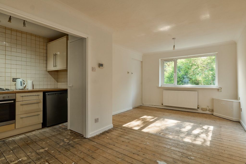 Property photo 3 of 10 Picture No. 01