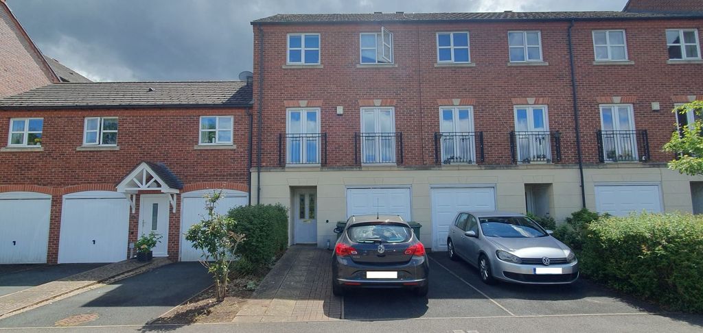 Property photo 1 of 30