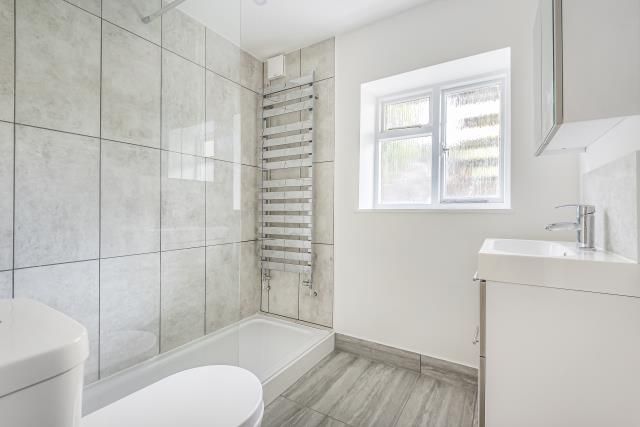 Property photo 3 of 10 Shower Room