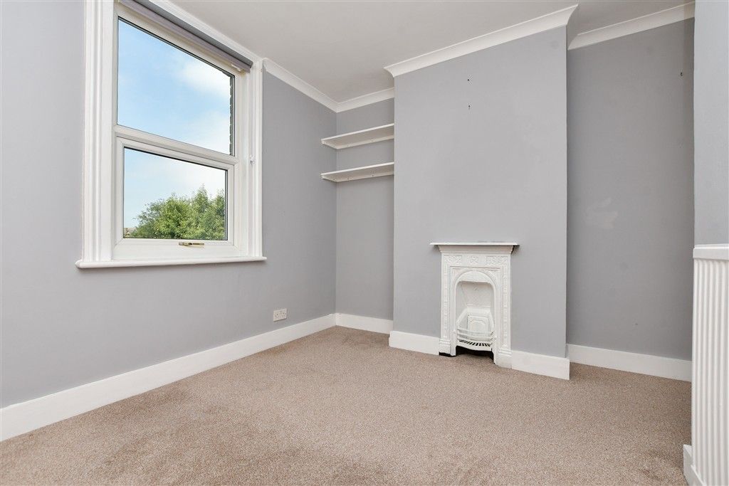Property photo 2 of 8 Bedroom 2