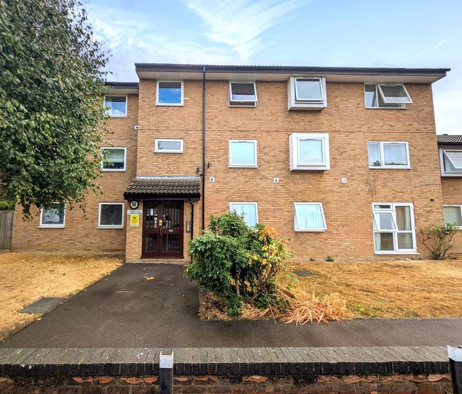 Property photo 1 of 2