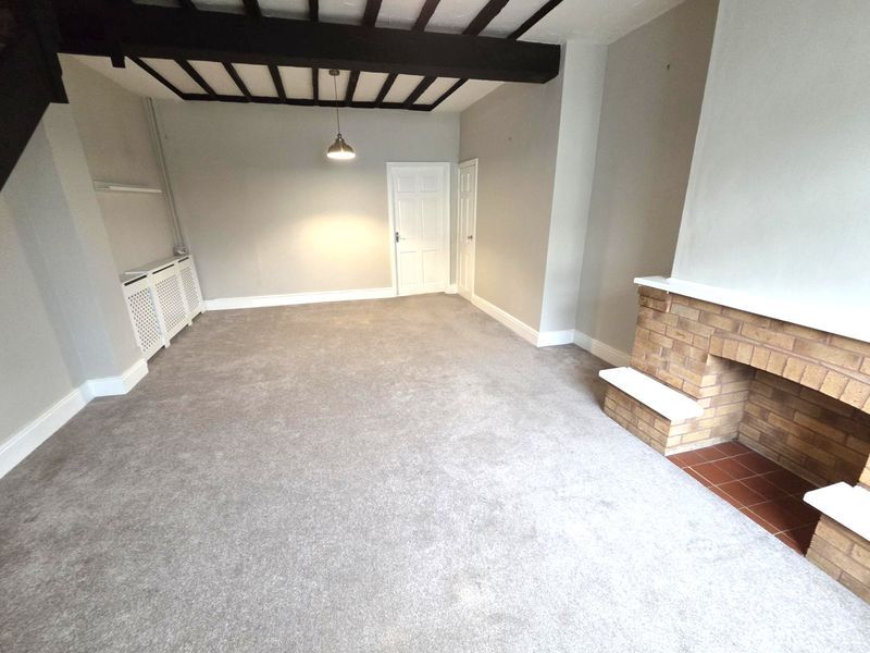 Property photo 3 of 26 Photo 11