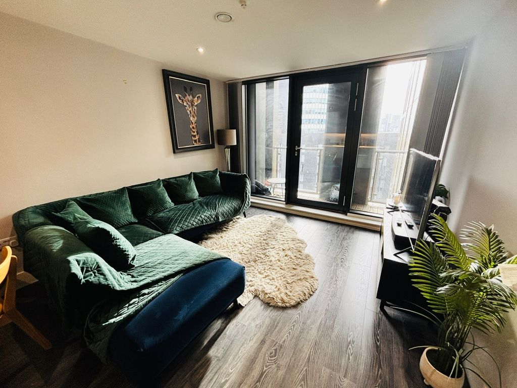 Property photo 3 of 12 Gallery