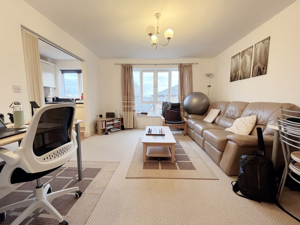 Property photo 2 of 9