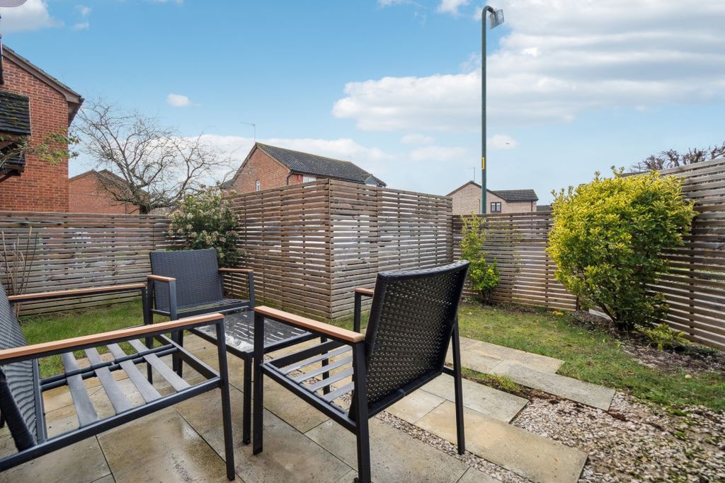 Property photo 2 of 12 Photo 21