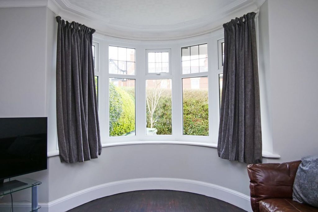 Property photo 3 of 23