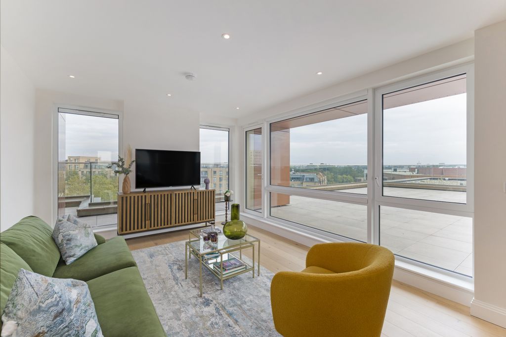 Property photo 3 of 11 99057_Flat-82-Wrest-House (5).Jpg