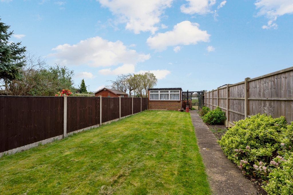 Property photo 2 of 13 Picture No. 12