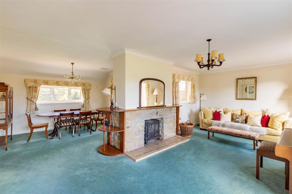 Property photo 3 of 23 Img_2135.Jpg