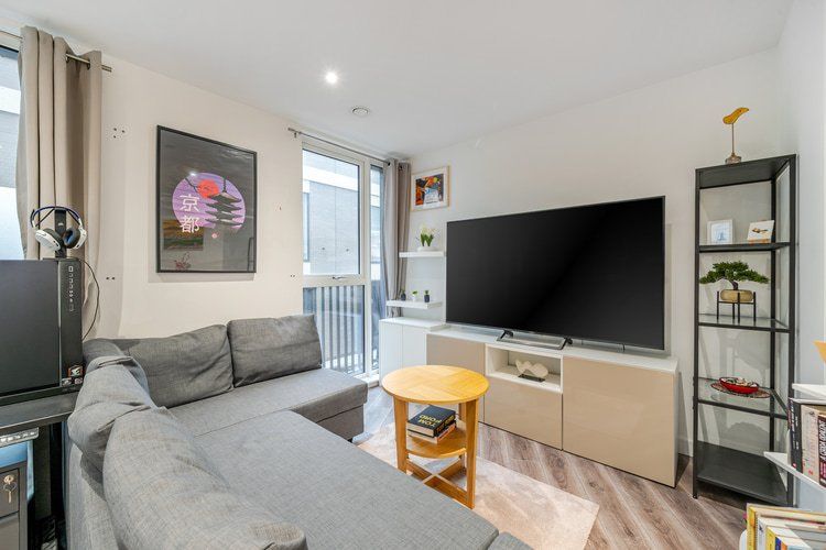 Property photo 3 of 21