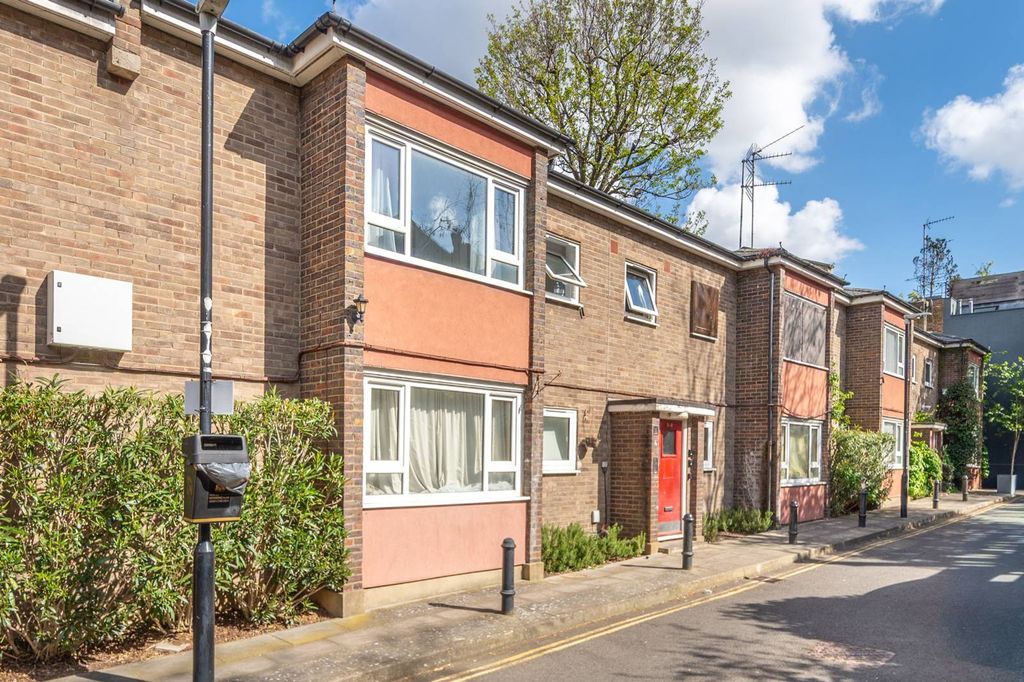 Property photo 2 of 7