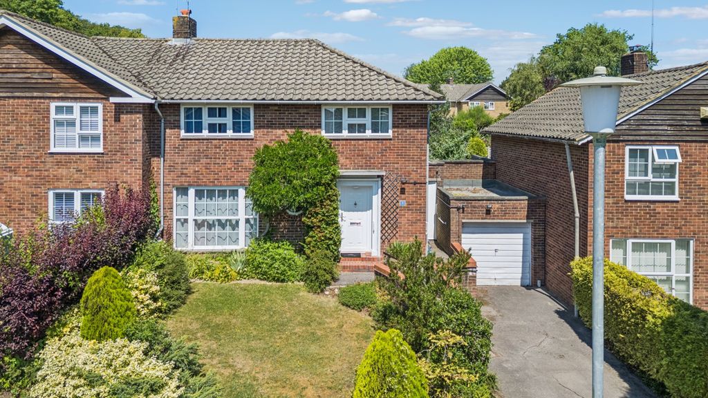 Property photo 1 of 19 5247210