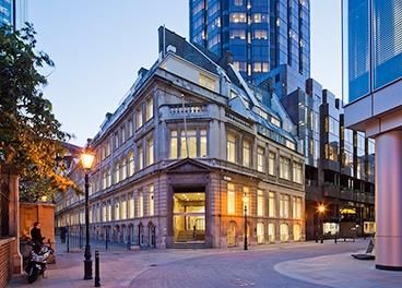 Property photo 1 of 8 Serviced Office To Rent In Throgmorton Street, Ban