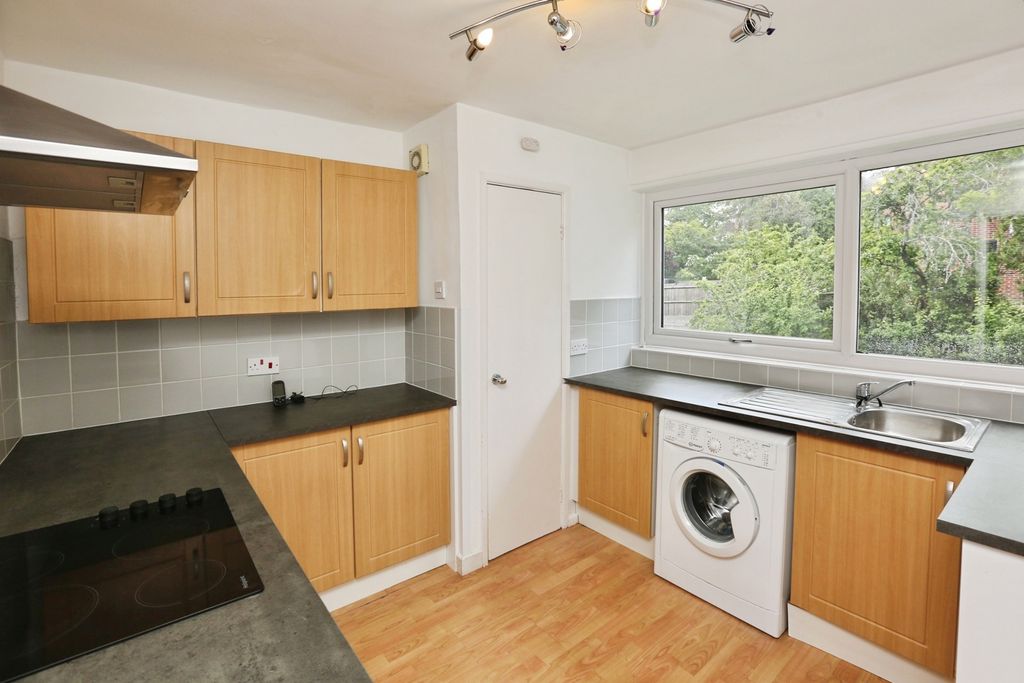 Property photo 2 of 9 Pbox-Img.Jpg