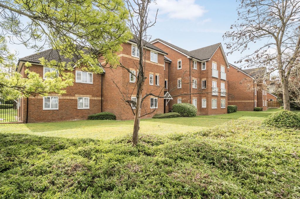 Property photo 1 of 15