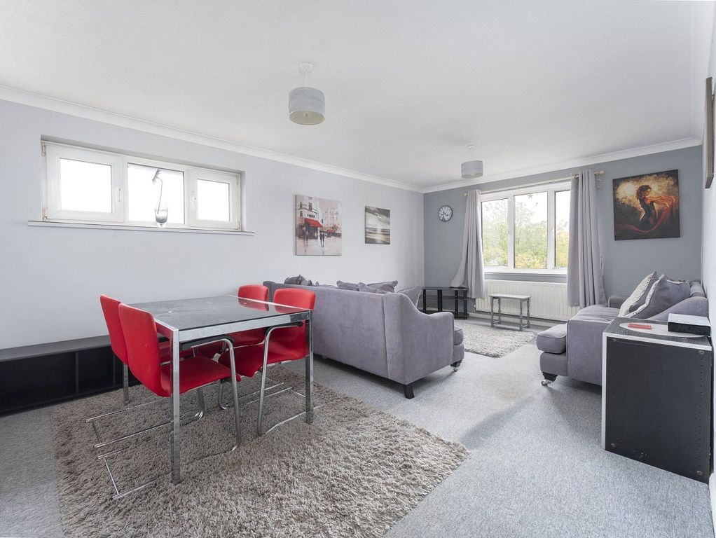 Property photo 2 of 14 Picture No. 08