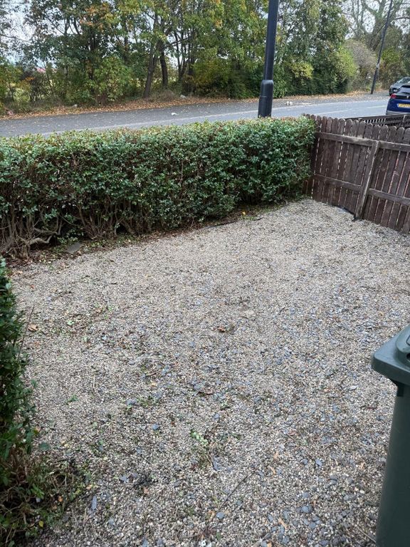 Property photo 2 of 20 84505449-2Dbf-4215-93Af-Bca8d2B007Ca