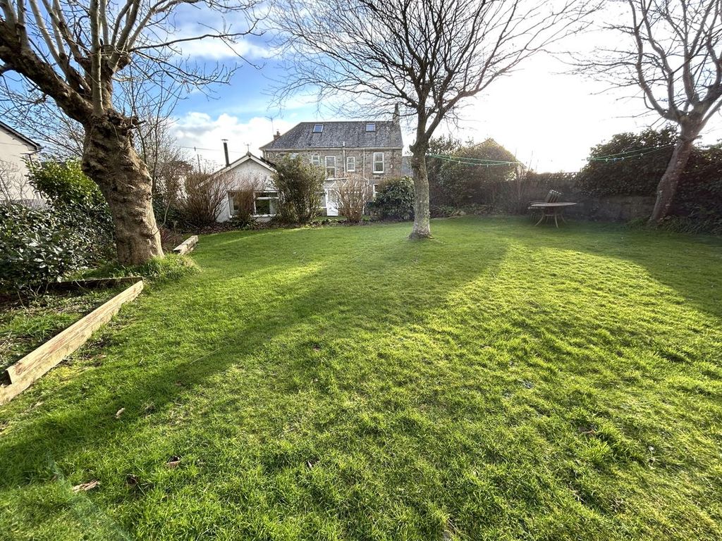 Property photo 2 of 22 Img_4654 - Copy.Jpg