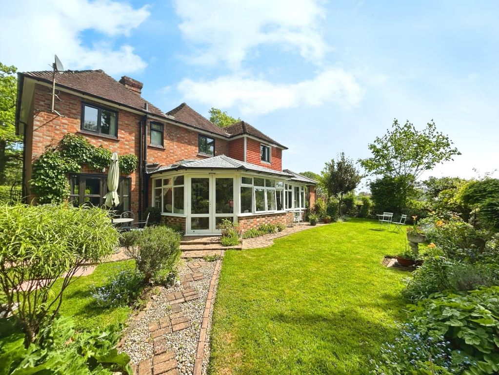 Property photo 1 of 24