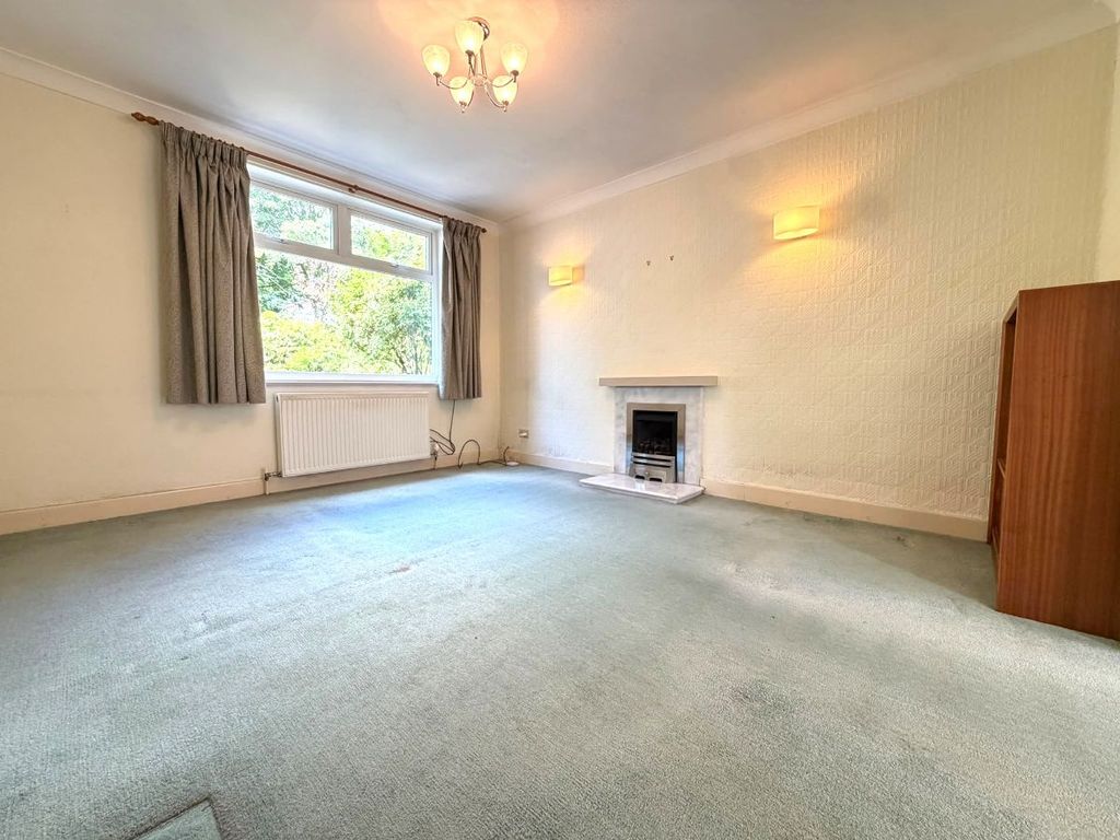 Property photo 3 of 28