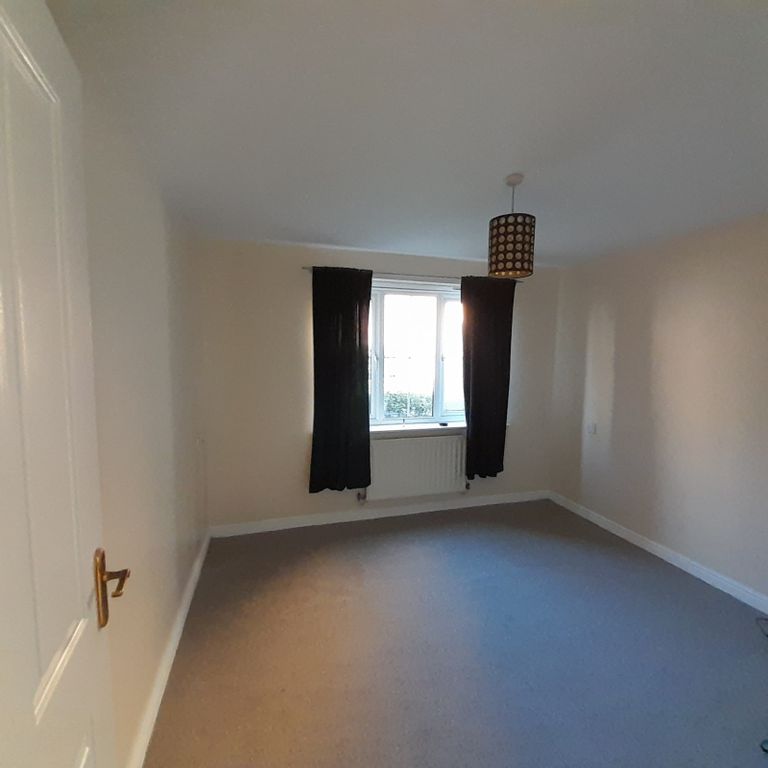 Property photo 3 of 9 Gallery
