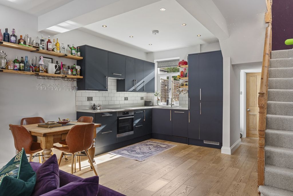 Property photo 3 of 17 094A4239