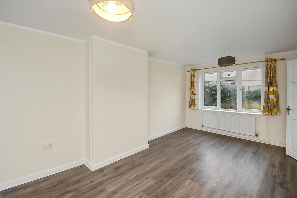 Property photo 1 of 9 E47052c7-12Fd-480F-B994-5751Bbb77Eff.Png