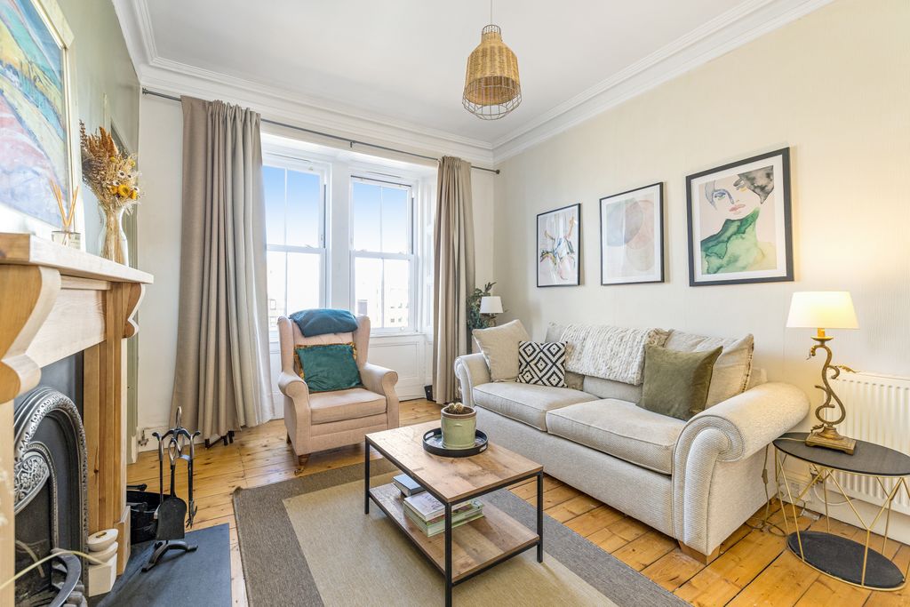 Property photo 3 of 13 Property Image 3