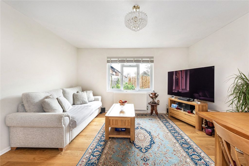 Property photo 2 of 16 Picture No. 08