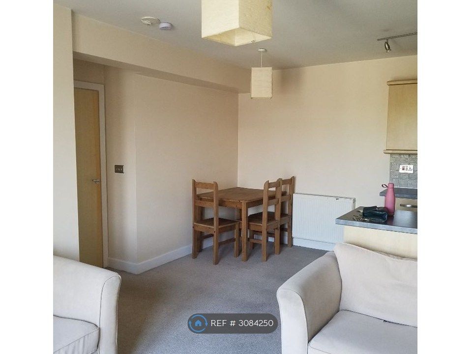 Property photo 3 of 22