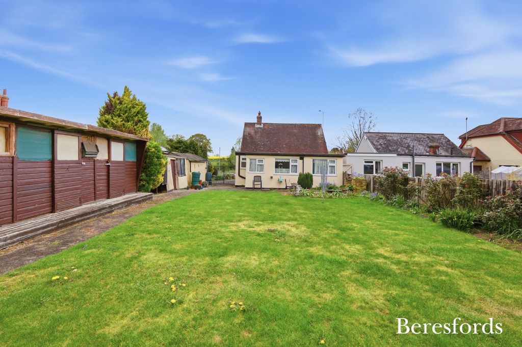 Property photo 2 of 21 Picture No. 23