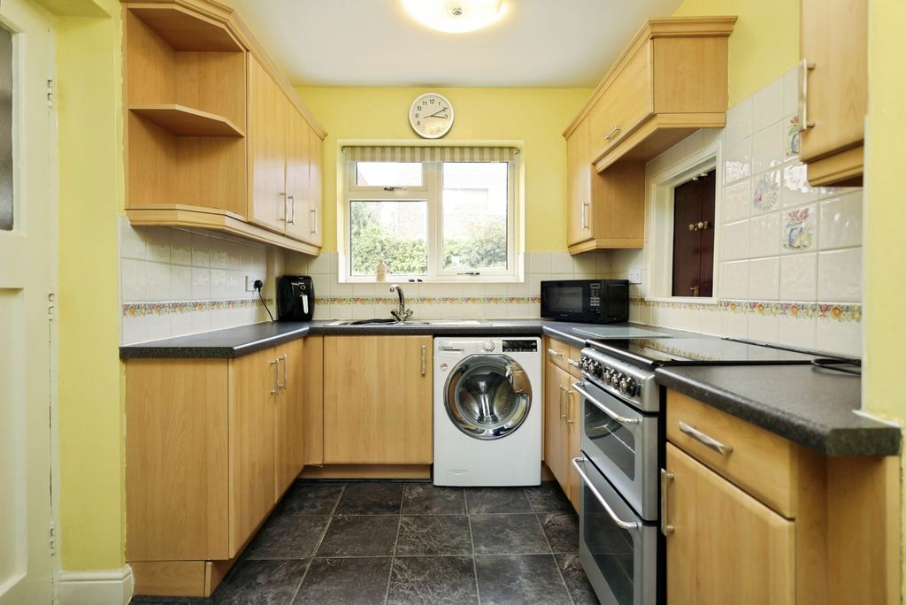 Property photo 2 of 20 Pbox-Img.Jpg