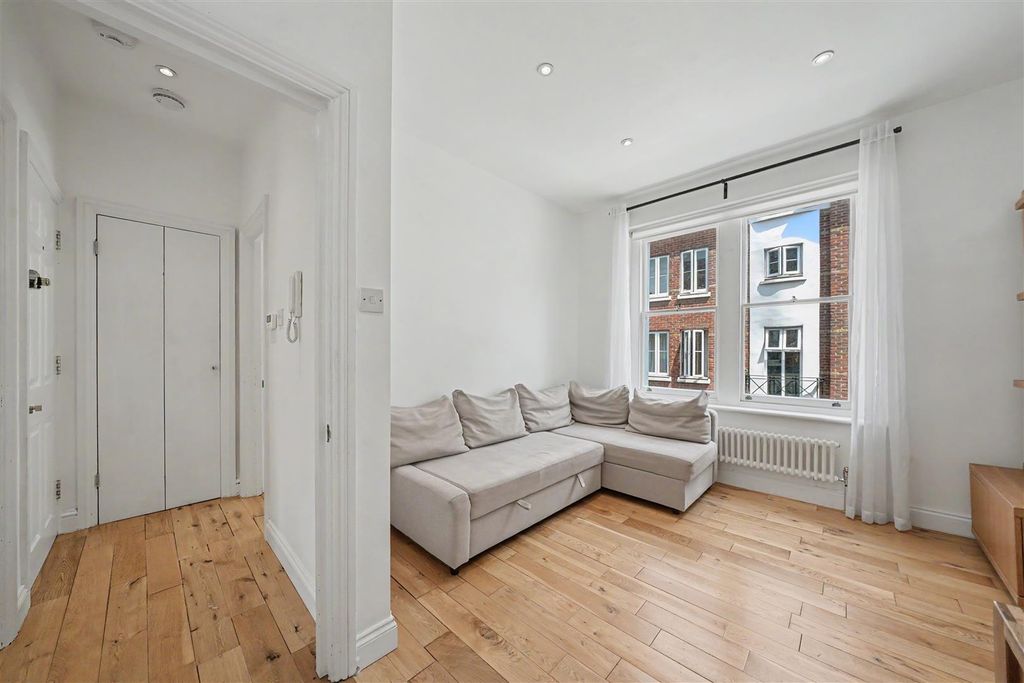Property photo 2 of 11 2.Jpg