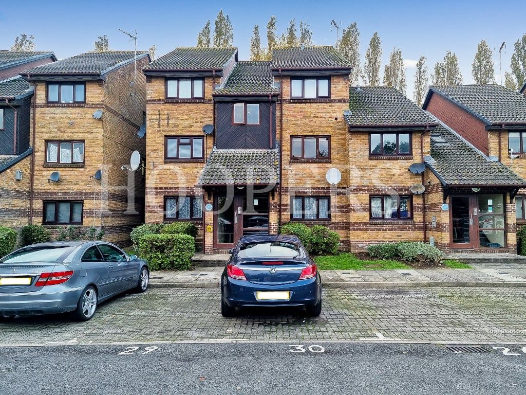 Property photo 1 of 6