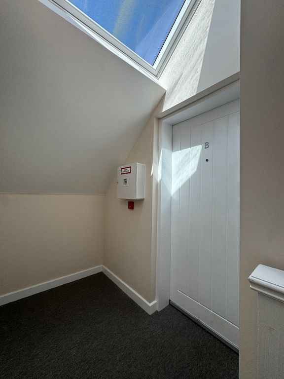 Property photo 3 of 3