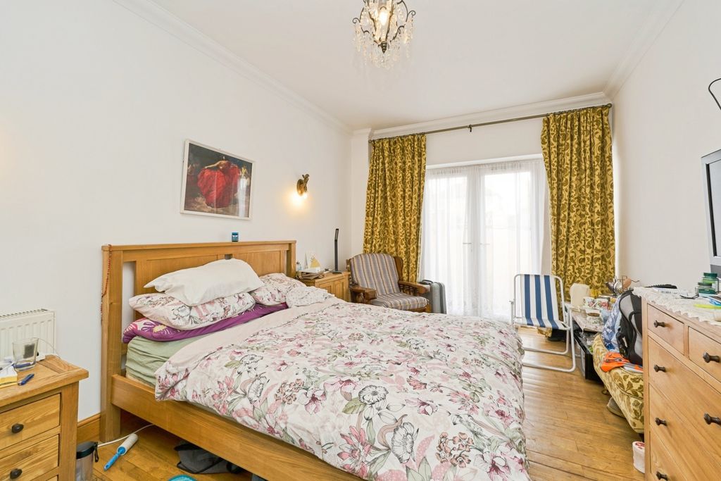 Property photo 1 of 17 Photo