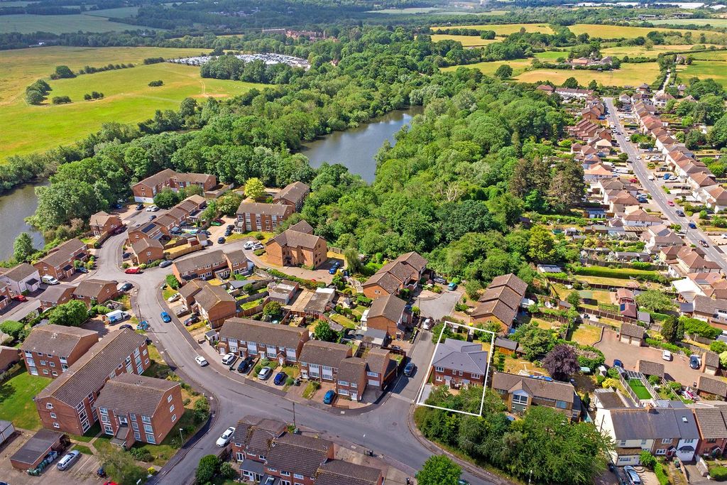 Property photo 1 of 26 Hardwickeplace_Drone-47.Jpg