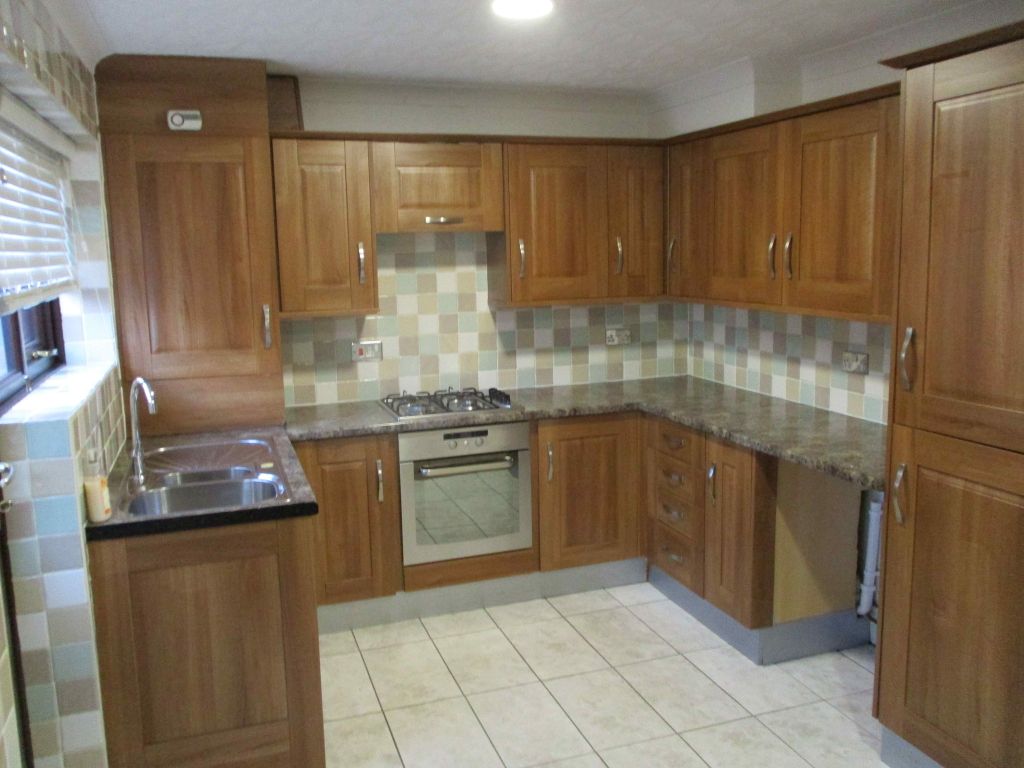 Property photo 3 of 12 Photo