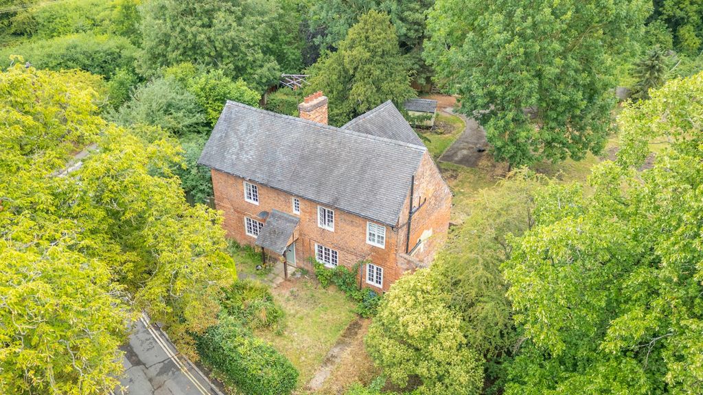 Property photo 1 of 30