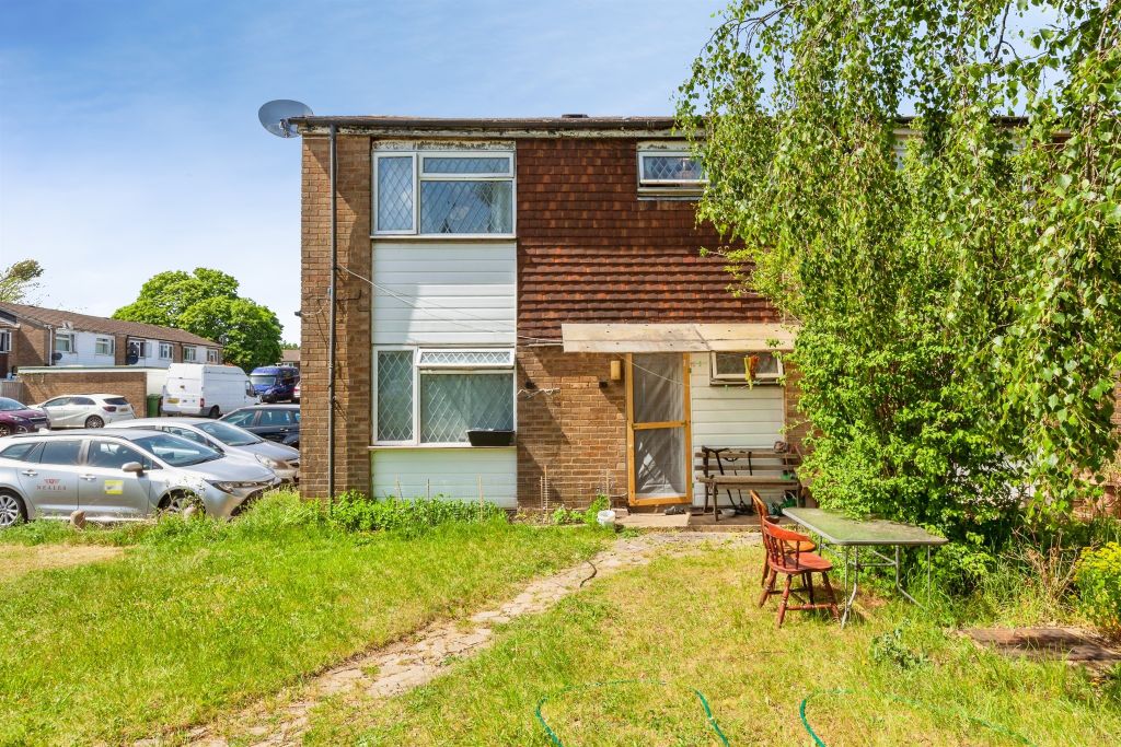 Property photo 1 of 12