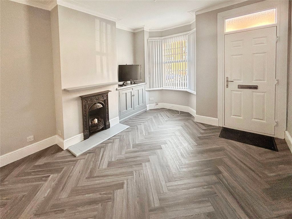 Property photo 2 of 10 Reception Room
